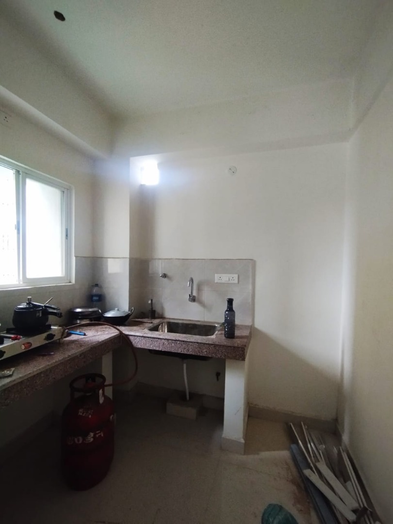 Unfurnished 2bhk in Satgaon Main Rd, Subhash Nagar, Kalitakuchi, Narengi Tinali, Guwahati, Assam, India for Rent